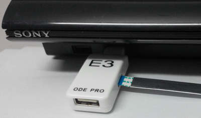 E3-USB-STICK02.jpg